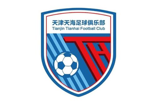 当天，片寄凉太身穿一套棕卡其色POLO休闲装，内搭浅灰色针织薄衫亮相。