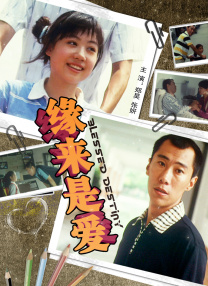 ”话虽如此，电影是集体完成的不假，但如果庞大的团队每个工种自行其是，最后做出来的只会是一盘散沙。
